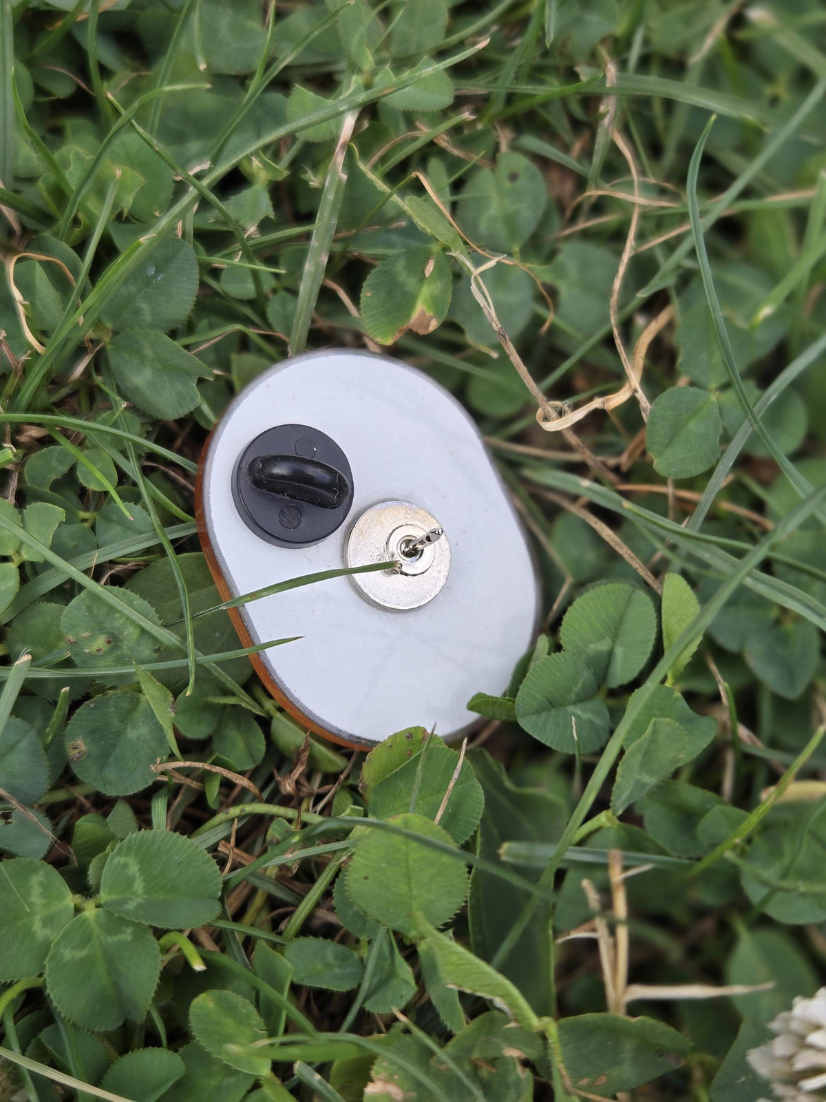 Geocaching First To Find Acrylic Pin – Swag Prize (1.5")