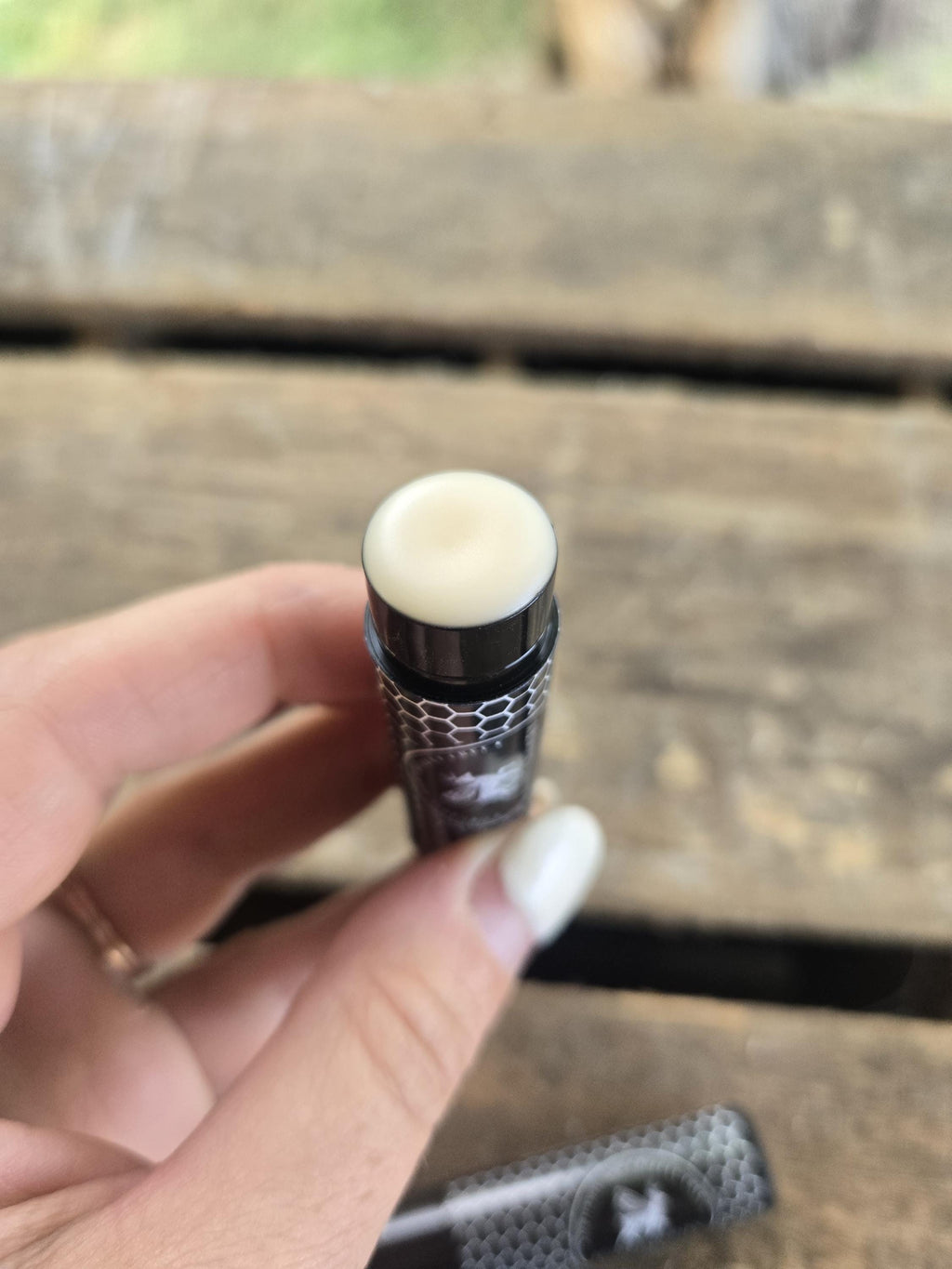 Lip balm - natural skincare - chapstick - beeswax - mint