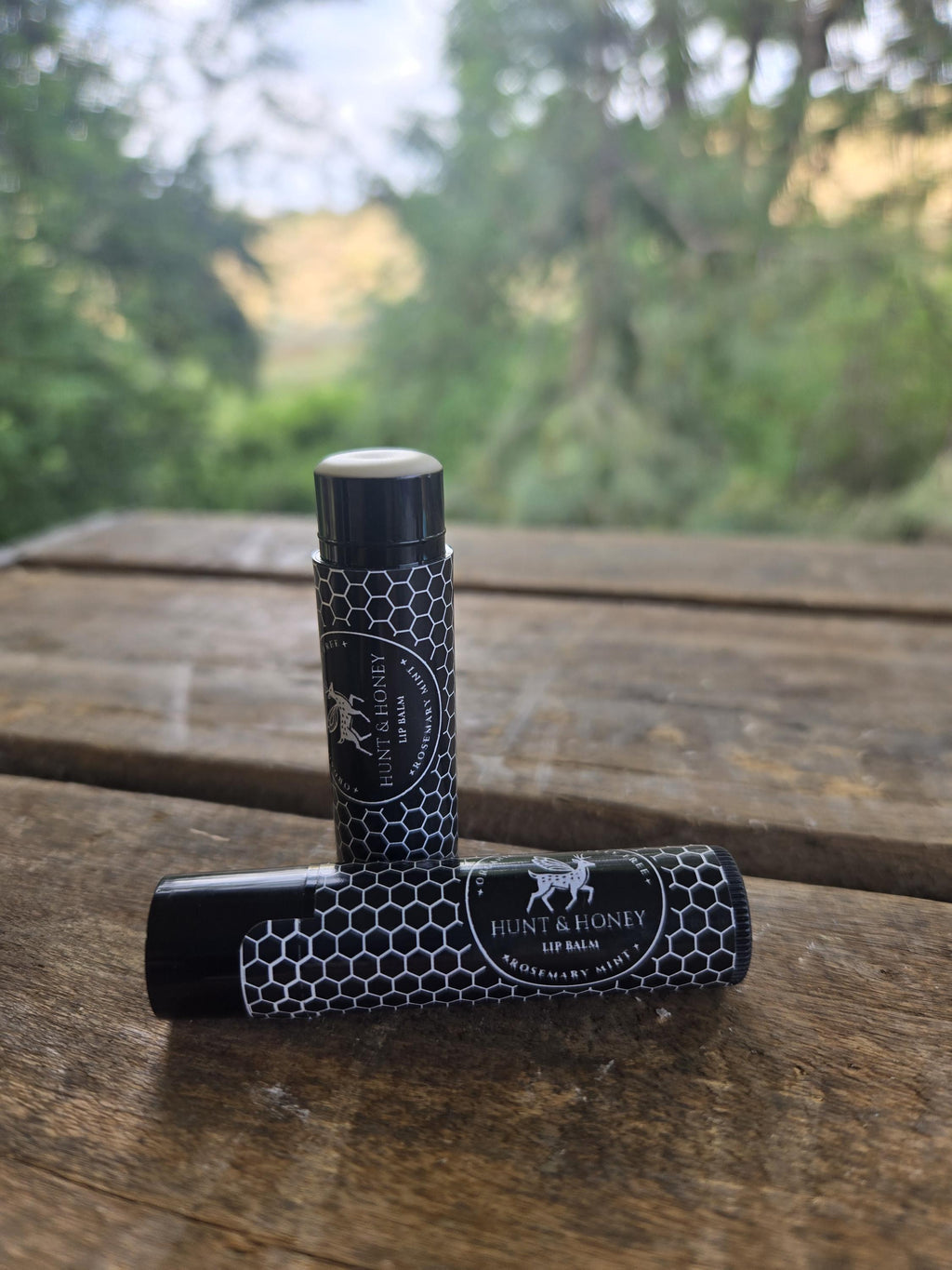 Lip balm - natural skincare - chapstick - beeswax - mint