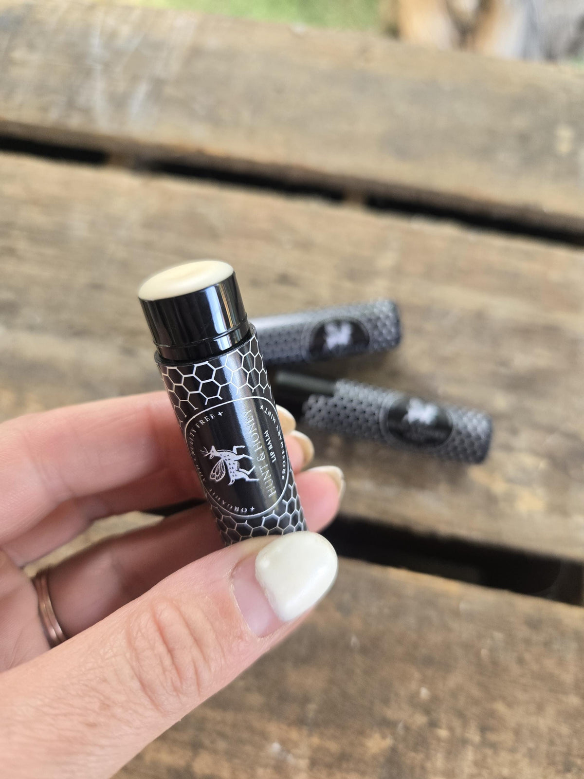 Lip balm - natural skincare - chapstick - beeswax - mint